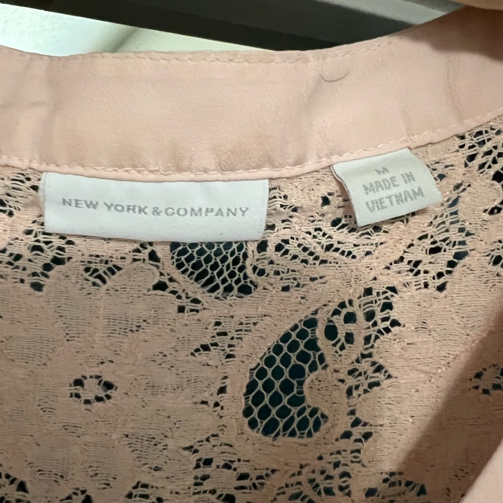 Pink shirt - Picture 3 of 3